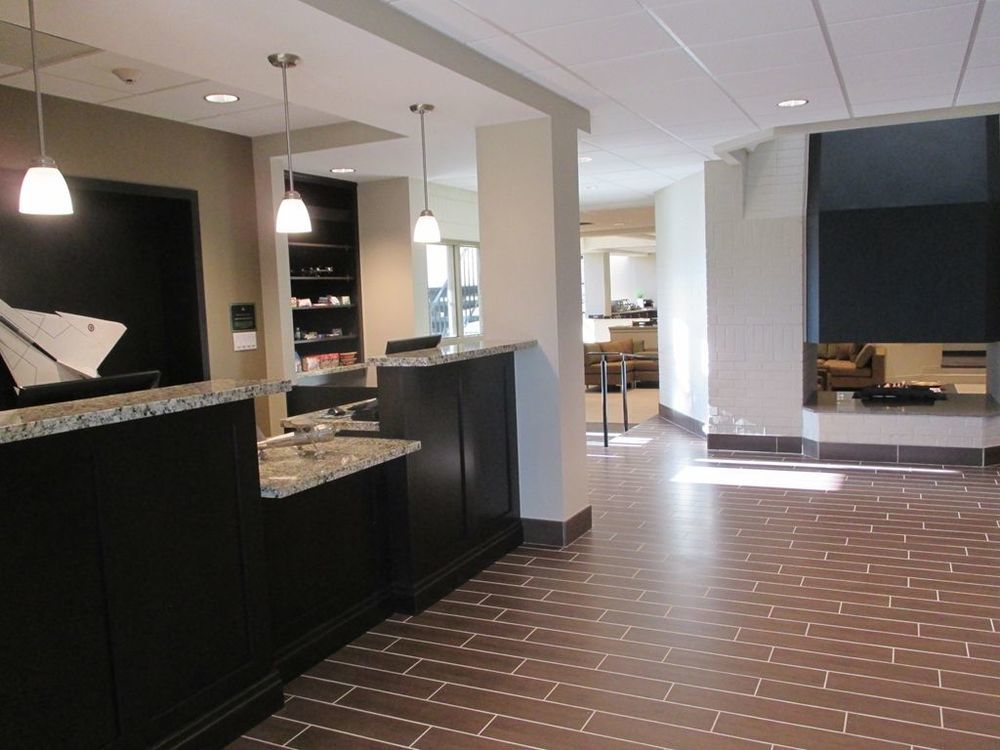 Best Western London Airport Inn & Suites Interior photo