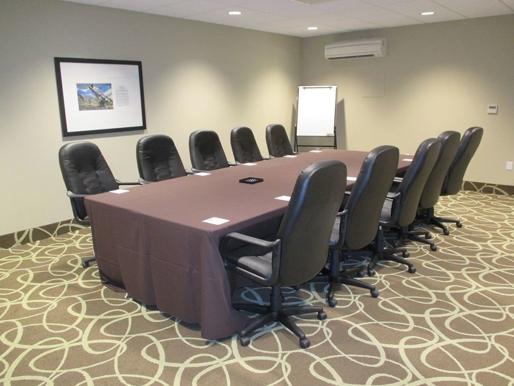 Best Western London Airport Inn & Suites Facilities photo